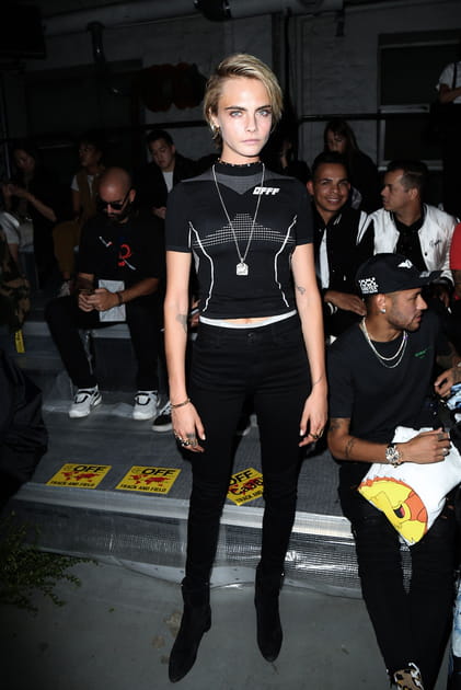 Cara Delevingne au d&eacute;fil&eacute; Off-white