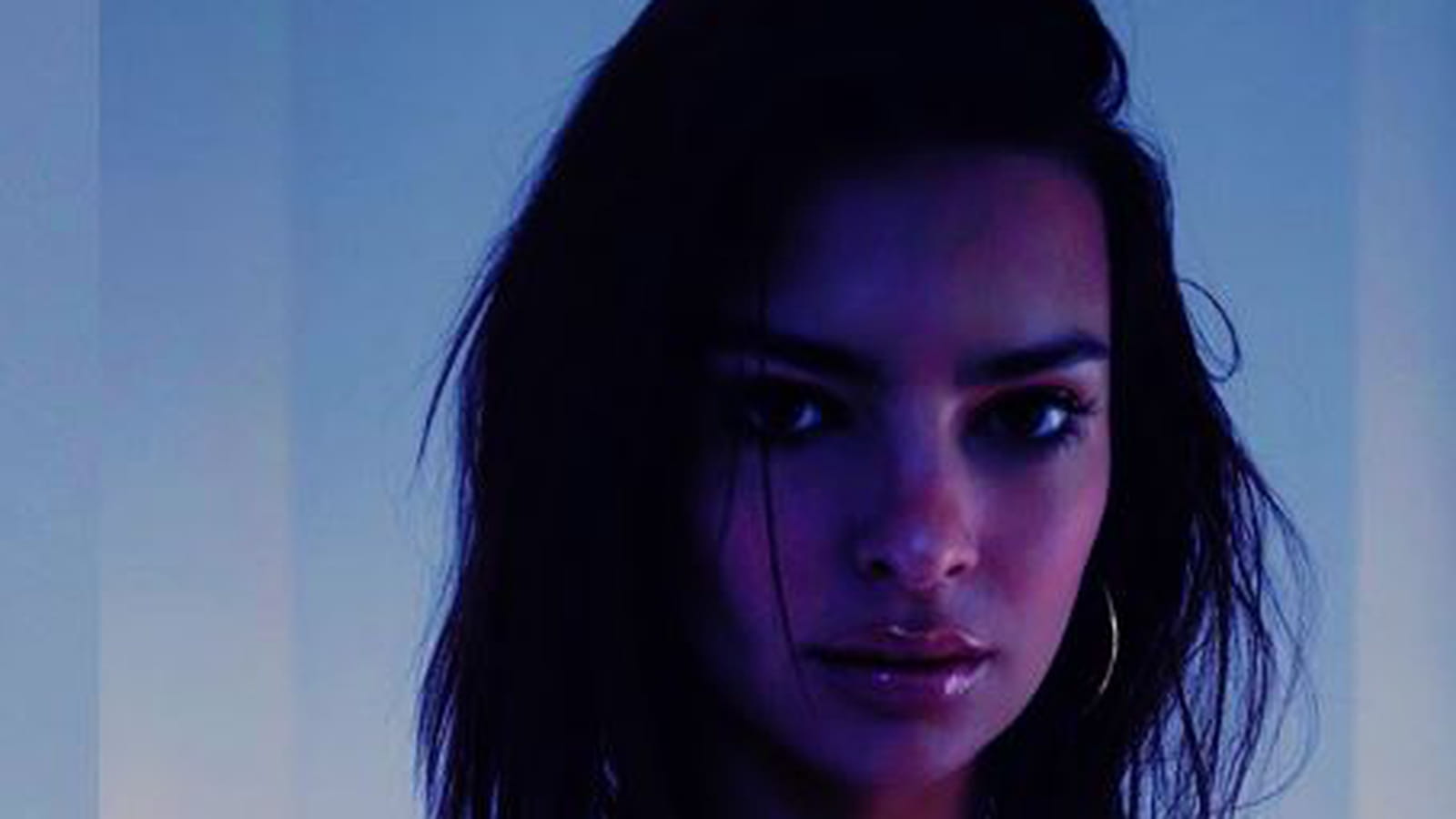 Emily Ratajkowski