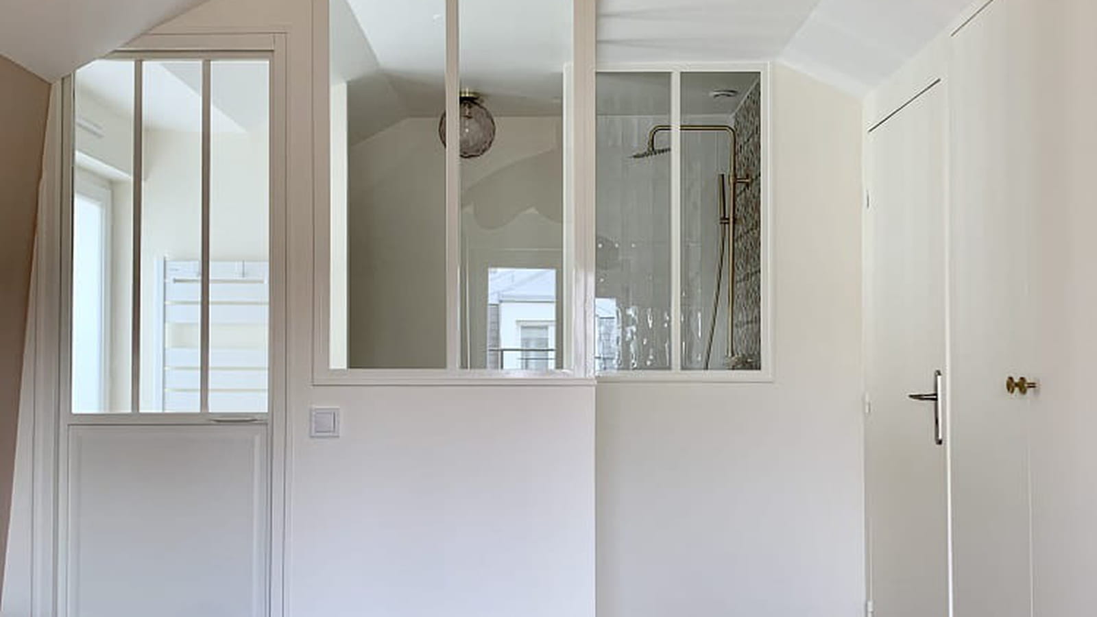 Salle de bains après