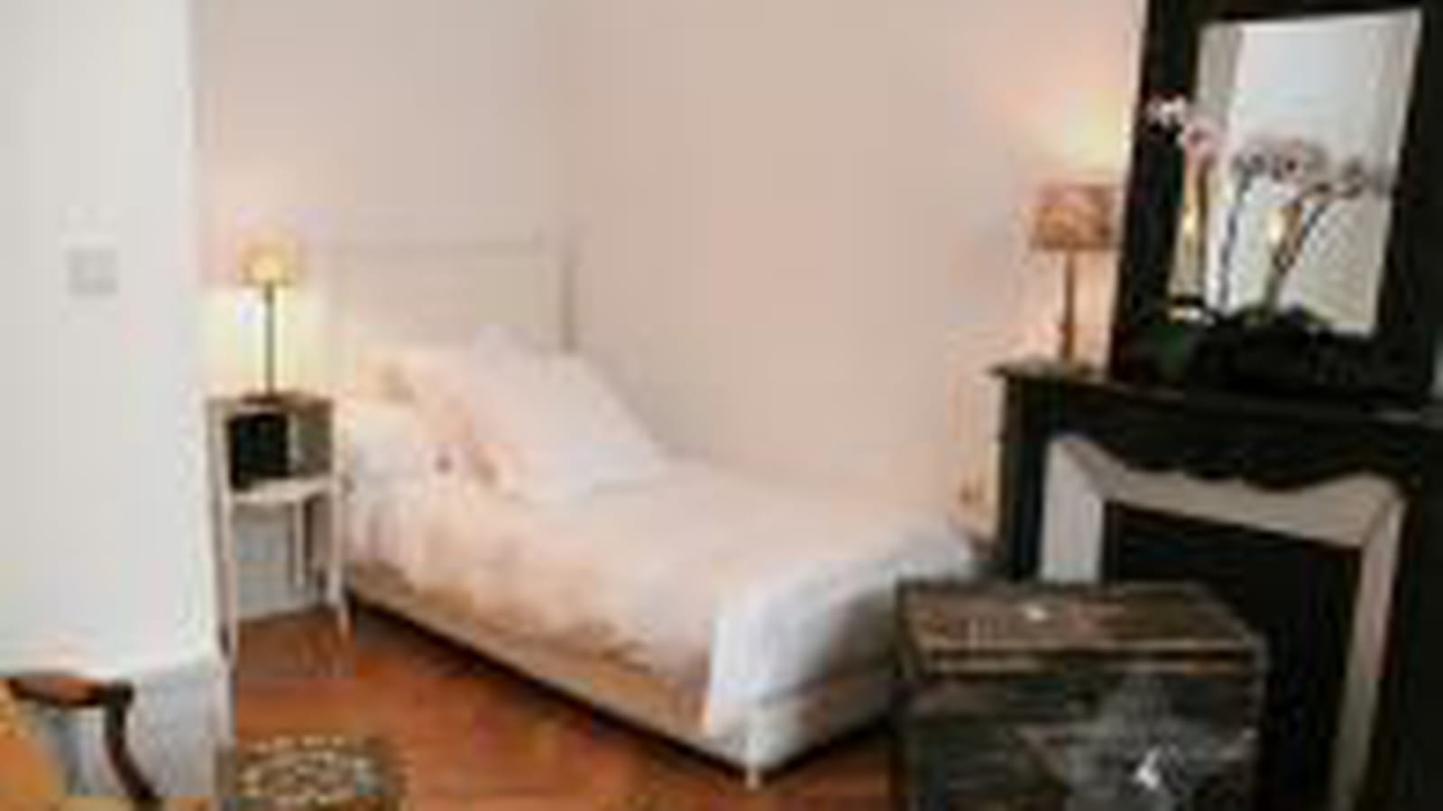 Chambre en noir et blanc