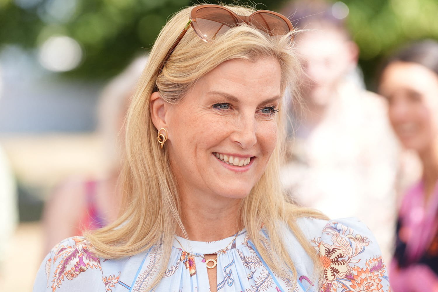 Sophie of Edinburgh transforms her royal look into a day outfit thanks to a very French accessory