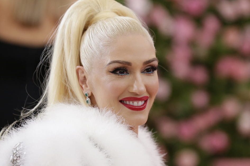Le ras de cils bleu de Gwen Stefani