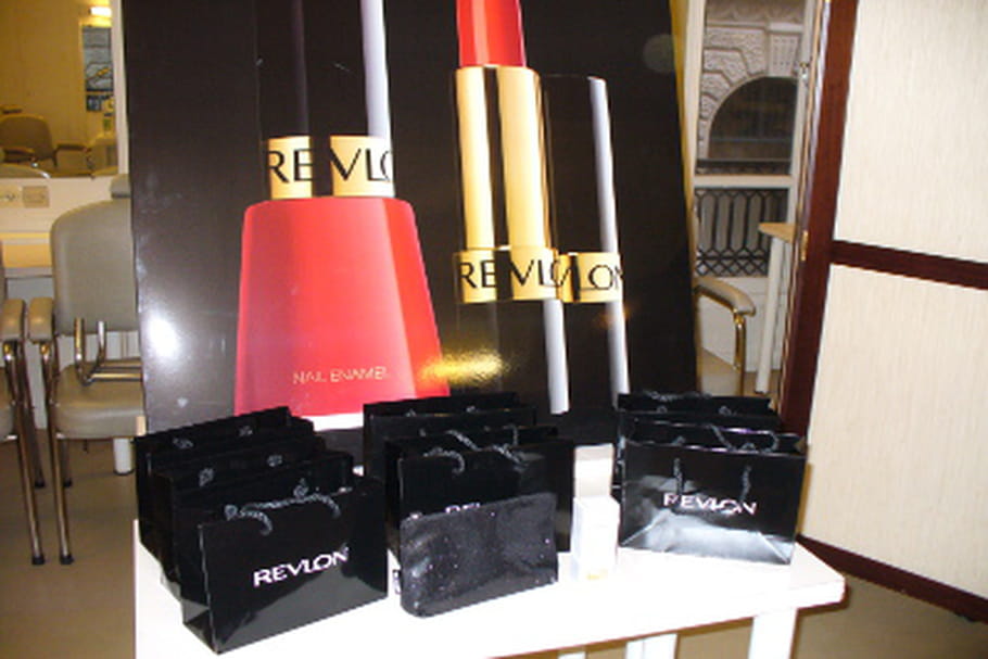 "Etre belle pour ne pas pleurer" : Revlon et Gatineau s'engagent dans la lutte contre le cancer