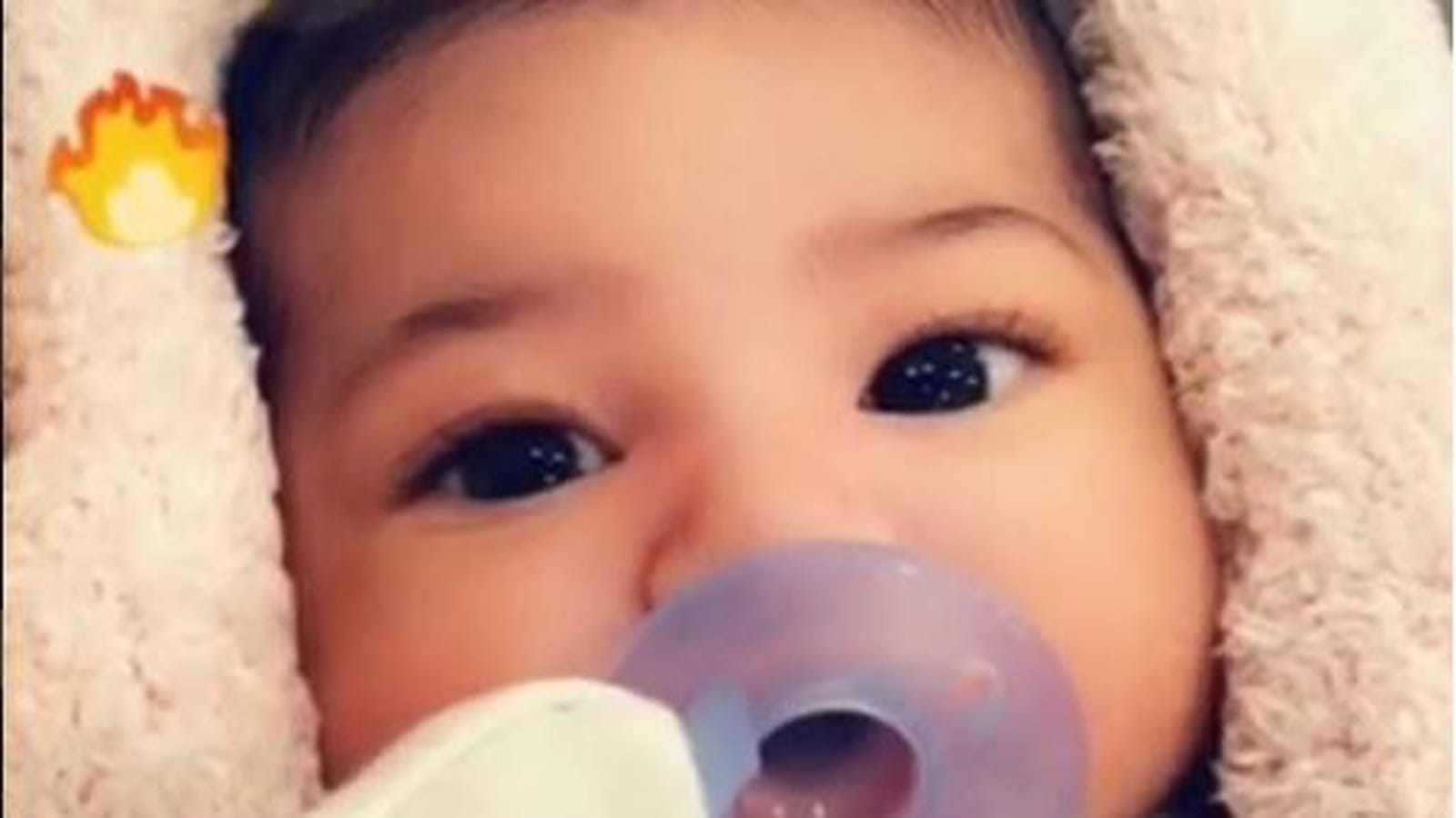 Kylie Jenner vous présente sa fille 