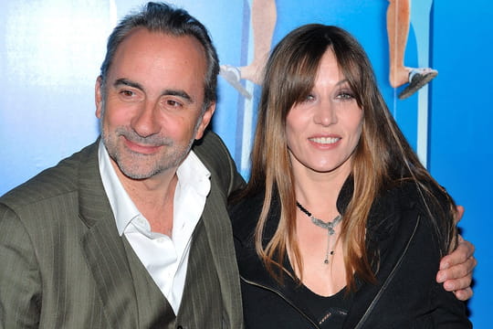 Antoine Dul&eacute;ry a quitt&eacute; Mathilde Seigner pour une autre&nbsp;: &quot;Ce n'&eacute;tait pas une histoire folle&quot;