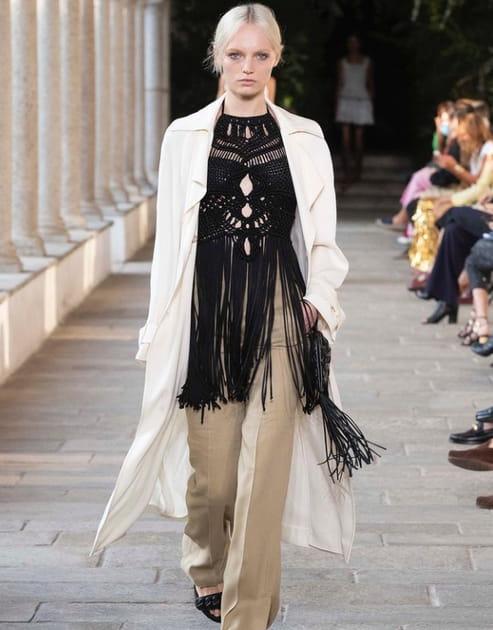 D&eacute;fil&eacute; Alberta Ferretti printemps-&eacute;t&eacute; 2022