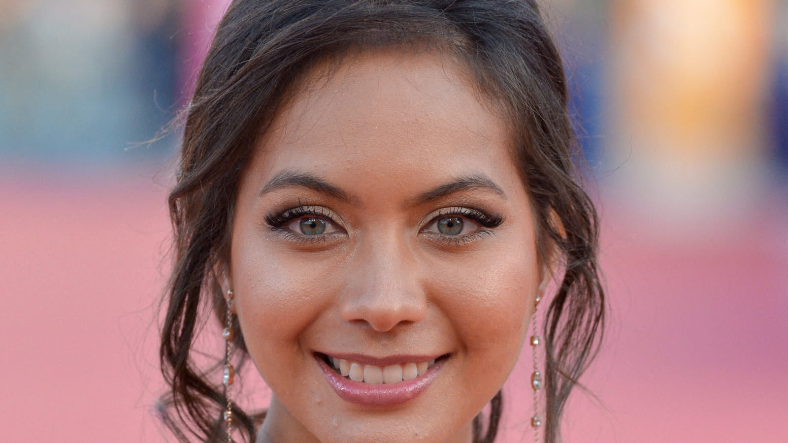Vaimalama Chaves