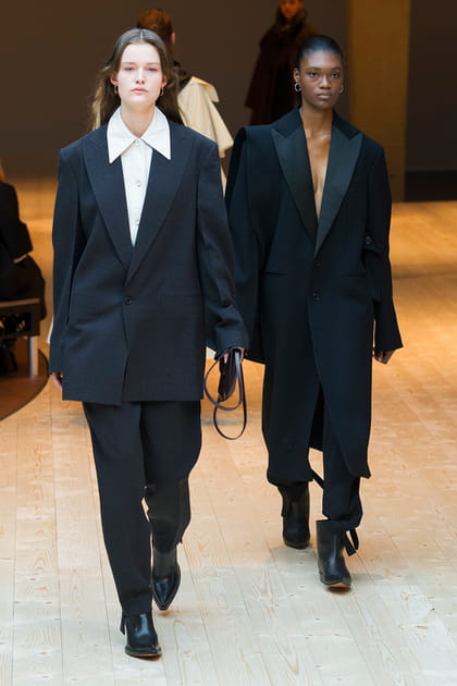 D&eacute;fil&eacute; C&eacute;line