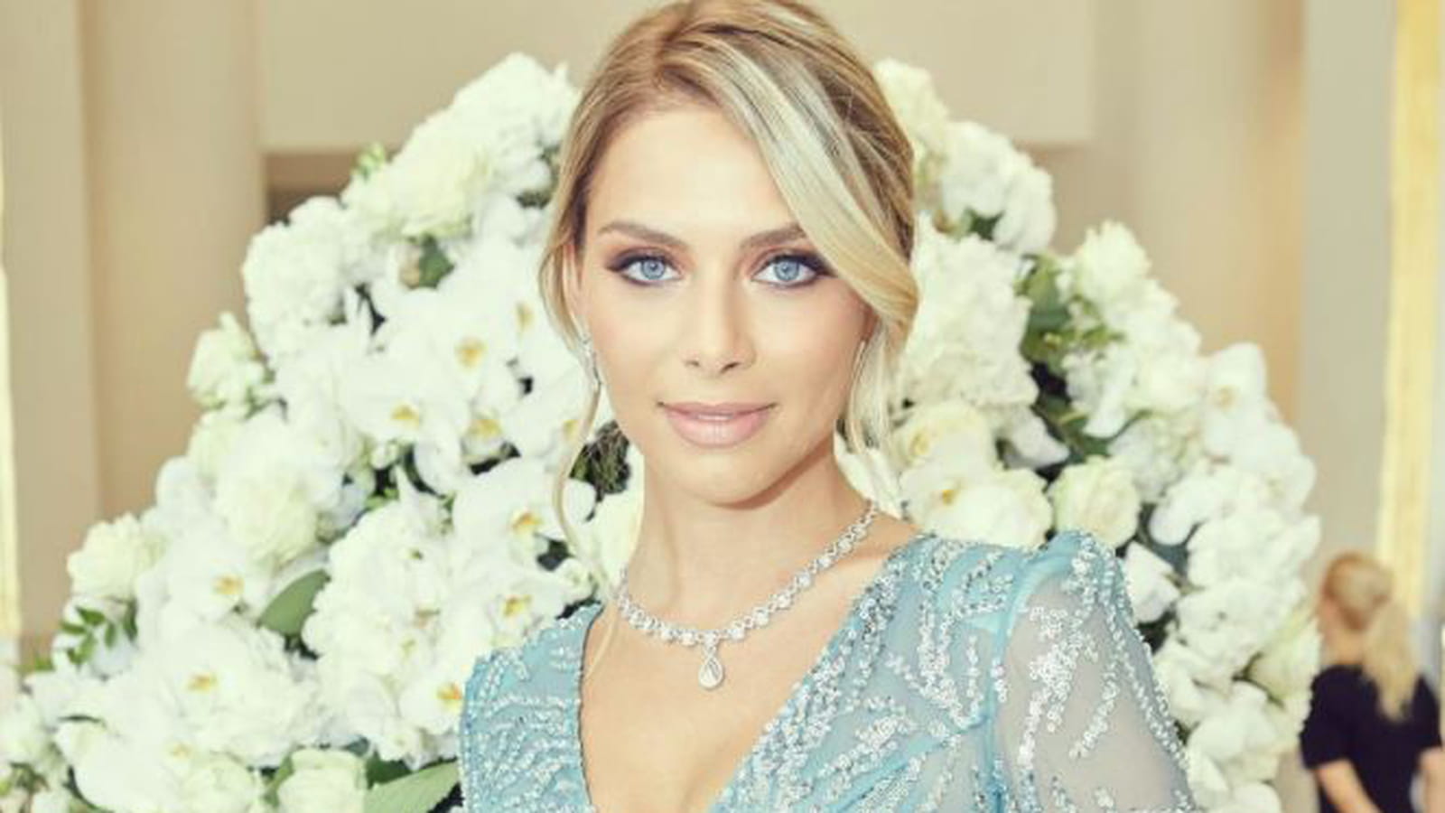 April Benayoum 