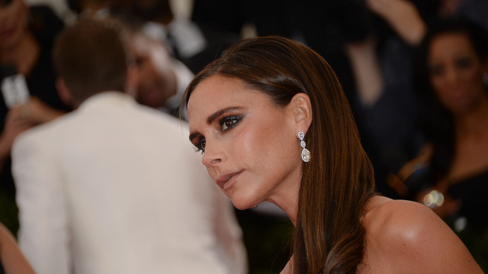 Side hair glamour 