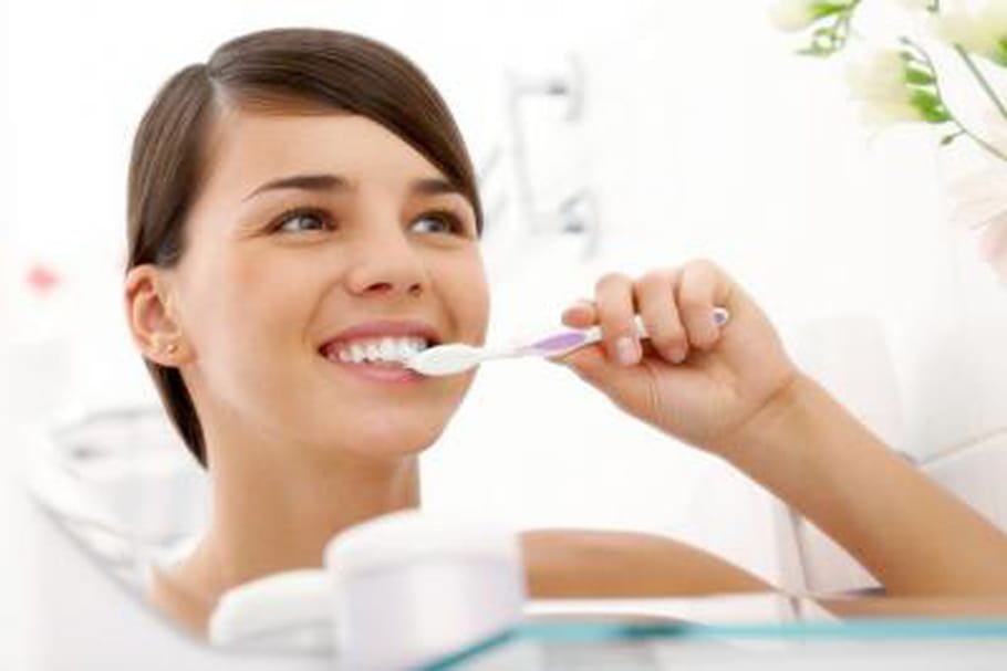 L'huile de coco serait efficace contre les caries