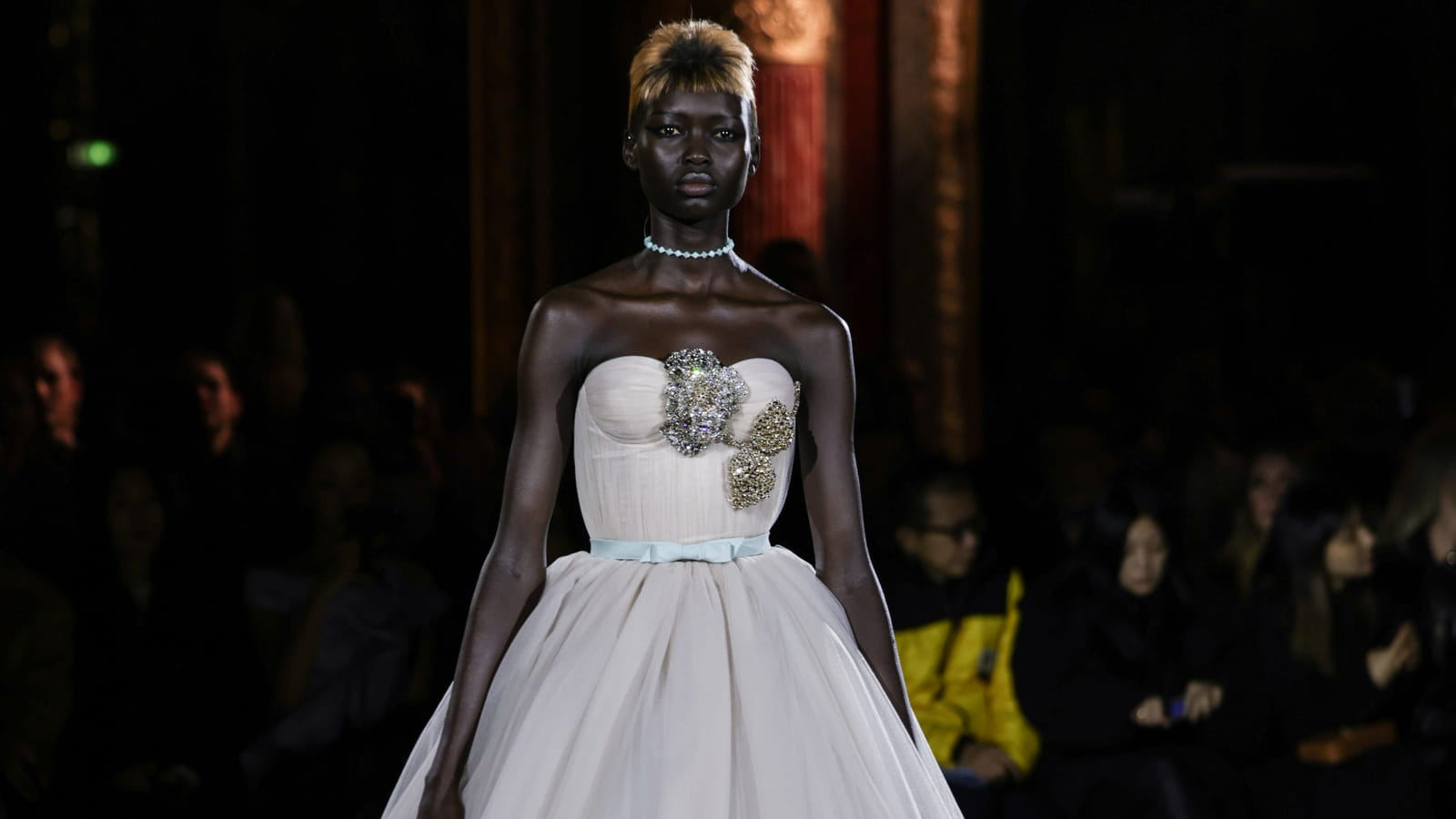 Look 5