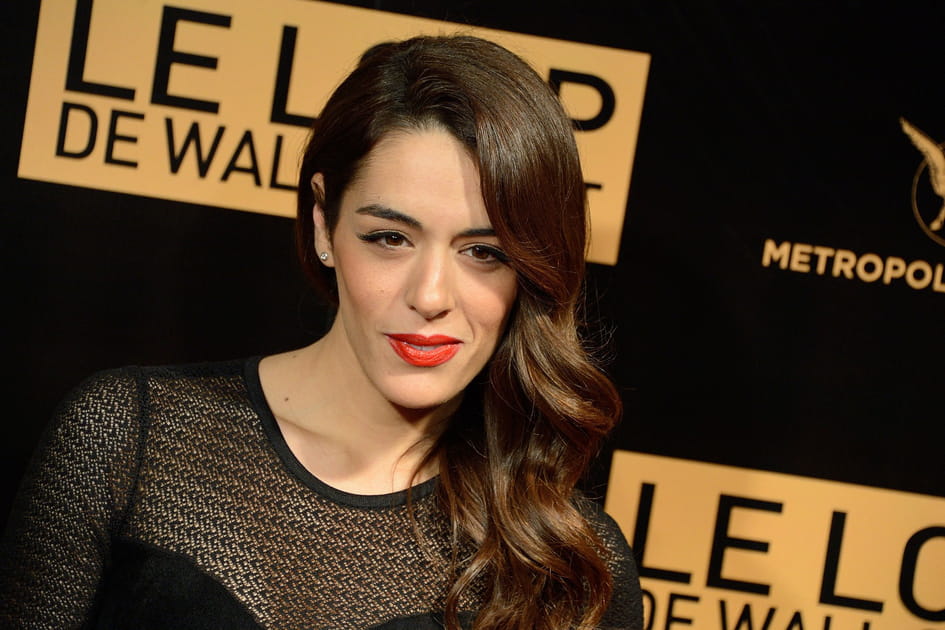 Le side hair glamour de Sofia Essa&iuml;di