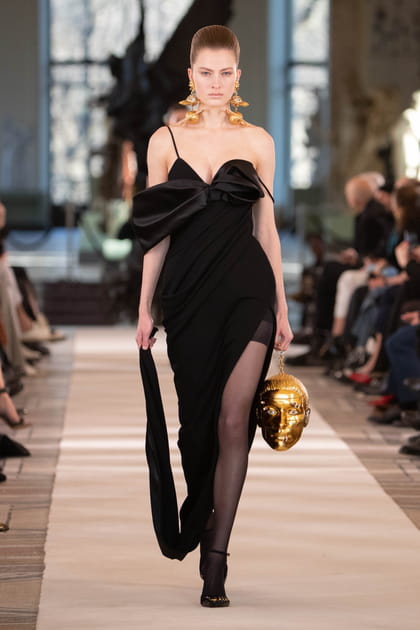Look 24&nbsp;du d&eacute;fil&eacute; Schiaparelli