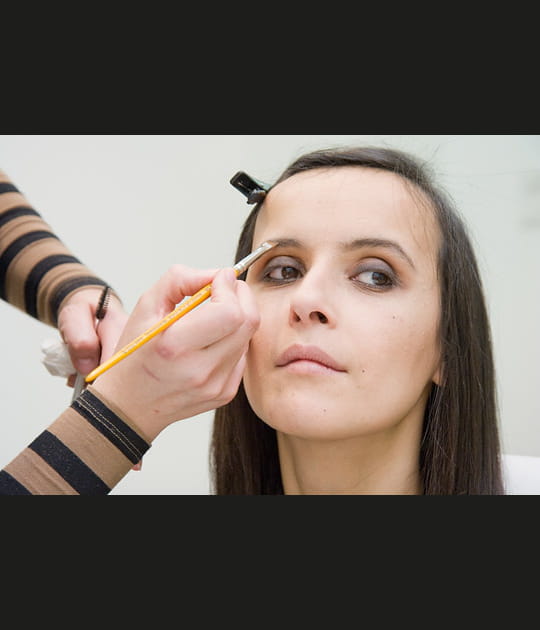 Le maquillage des sourcils