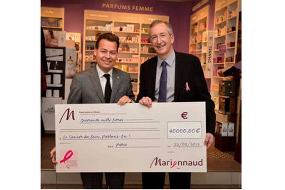 Marionnaud soutient l'association " Le cancer du sein, parlons-en ! "
