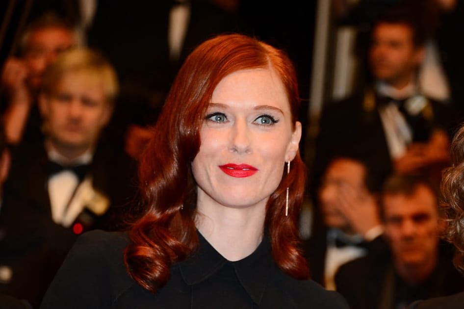 Audrey Fleurot, sublime avec sa raie sur le c&ocirc;t&eacute;