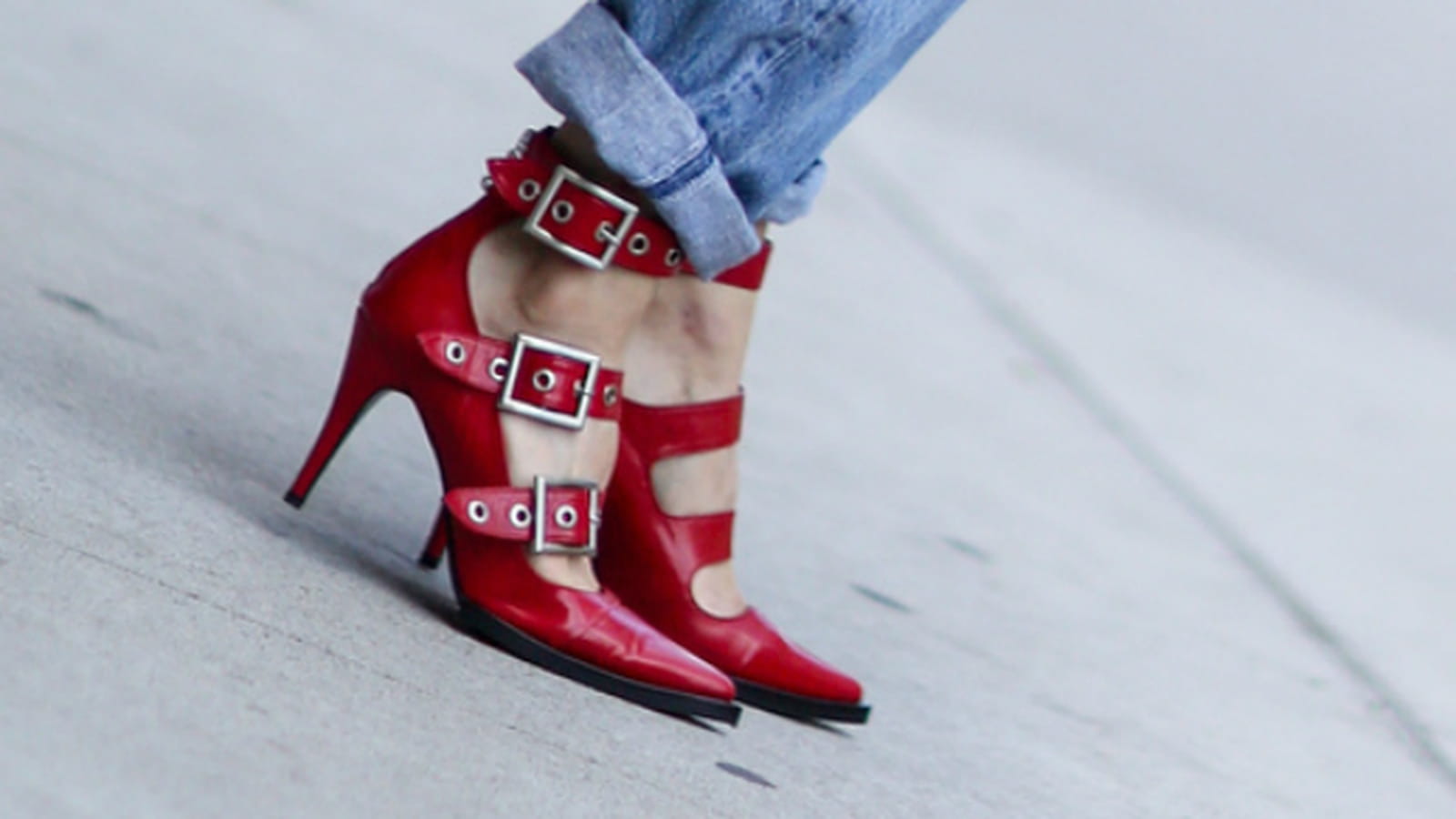 Une paire de talons