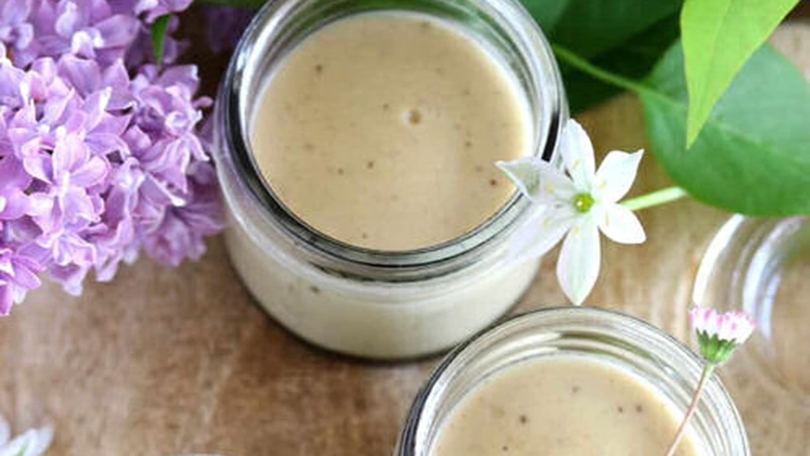 Crème à la vanille au caramel et lait d'amandes