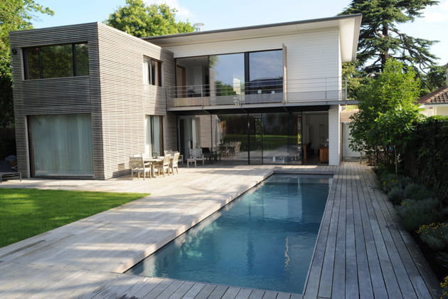 Piscine citadine inf&eacute;rieure &agrave; 30&nbsp;m&sup2; de forme angulaire&nbsp;: troph&eacute;e d'argent ex aequo