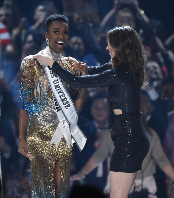 Zozibini Tunzi porte la prestigieuse &eacute;charpe