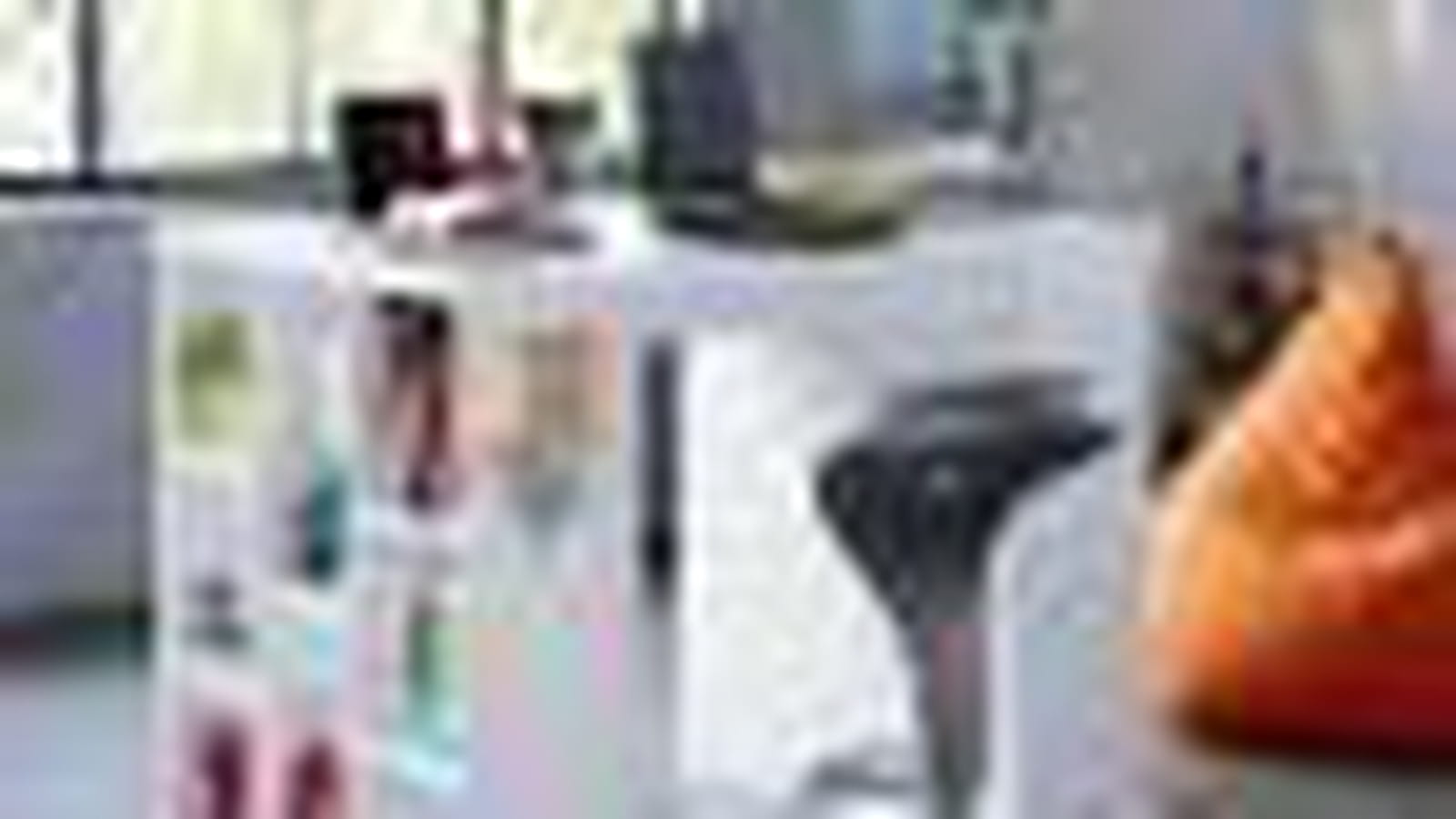 Table haute des 3 Suisses