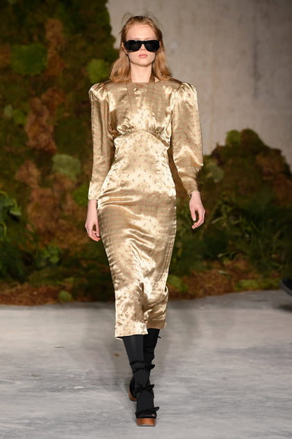 D&eacute;fil&eacute; Alexa Chung