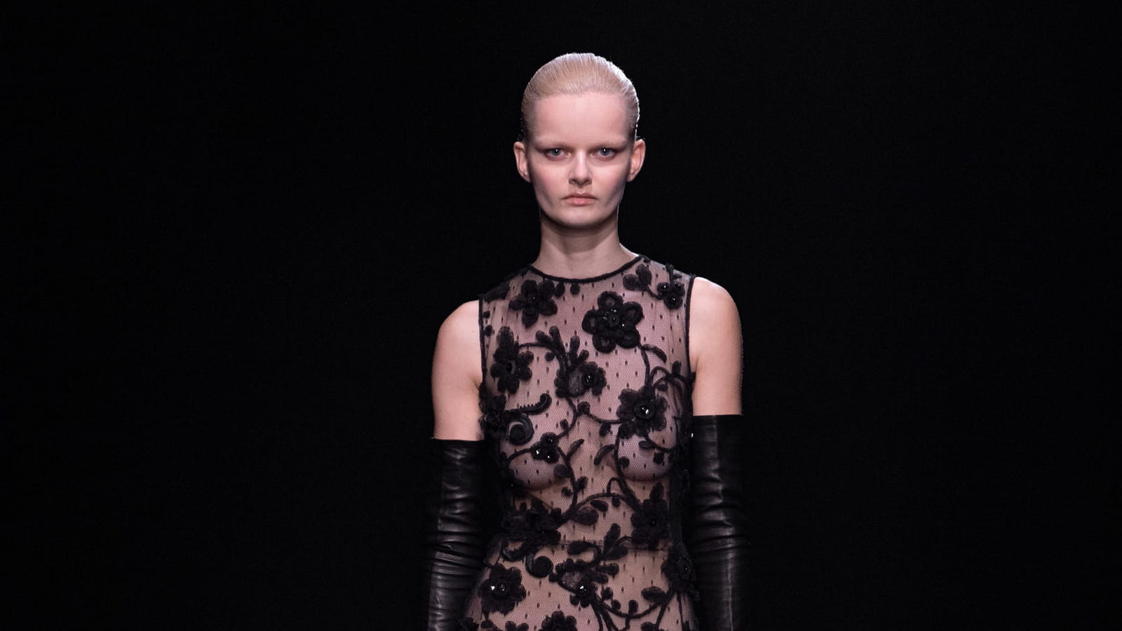 Look 76
