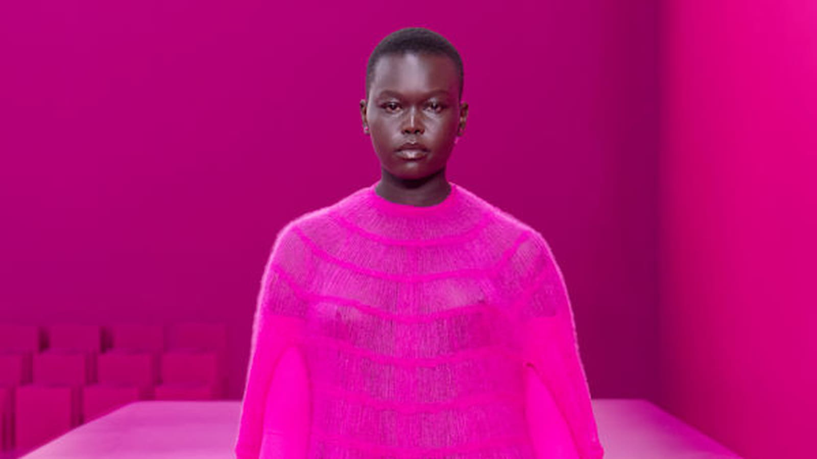 Look 16