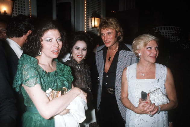 Au côté de son Johnny