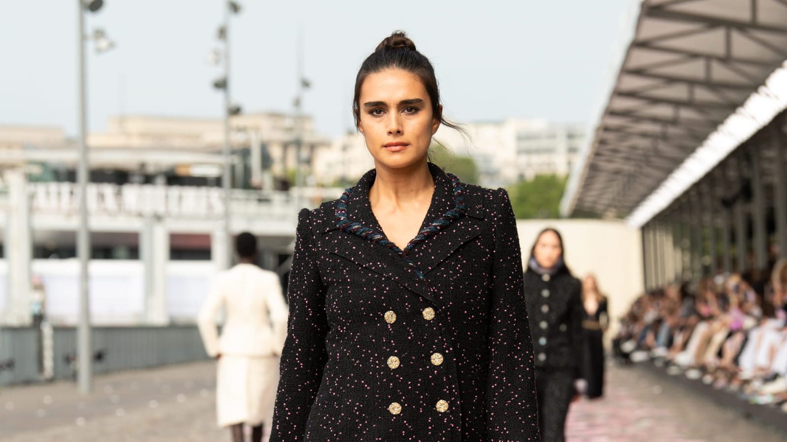 Look 9
