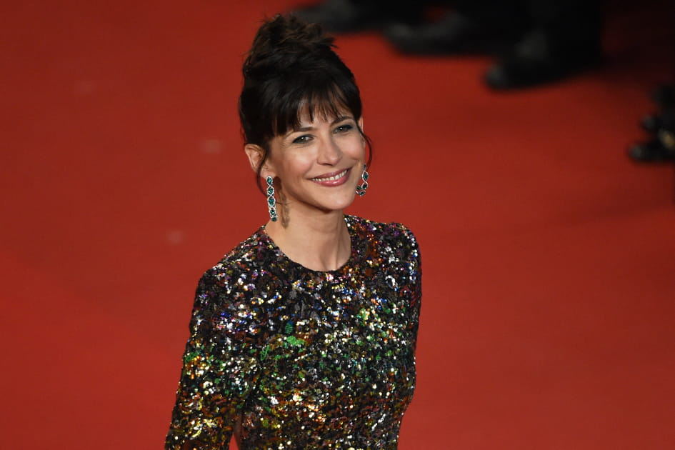 Le chignon haut de Sophie Marceau