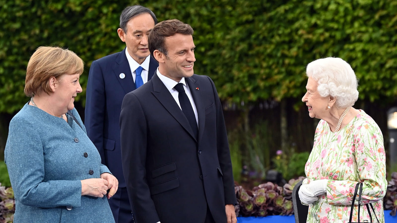 Emmanuel Macron et la Reine
