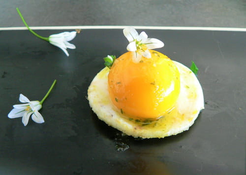 Oeuf au plat en surprise