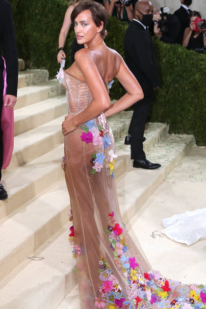 Irina Shayk en Moschino