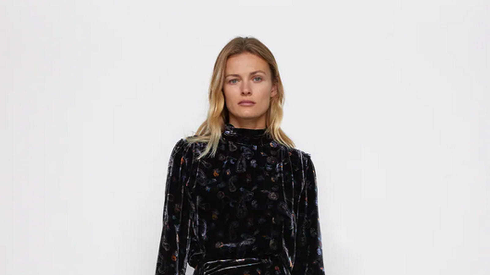 Robe en velours Zara