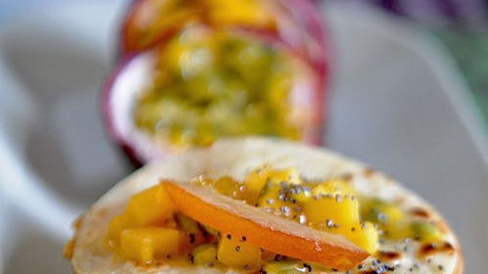 Millefeuille de crêpes exotiques