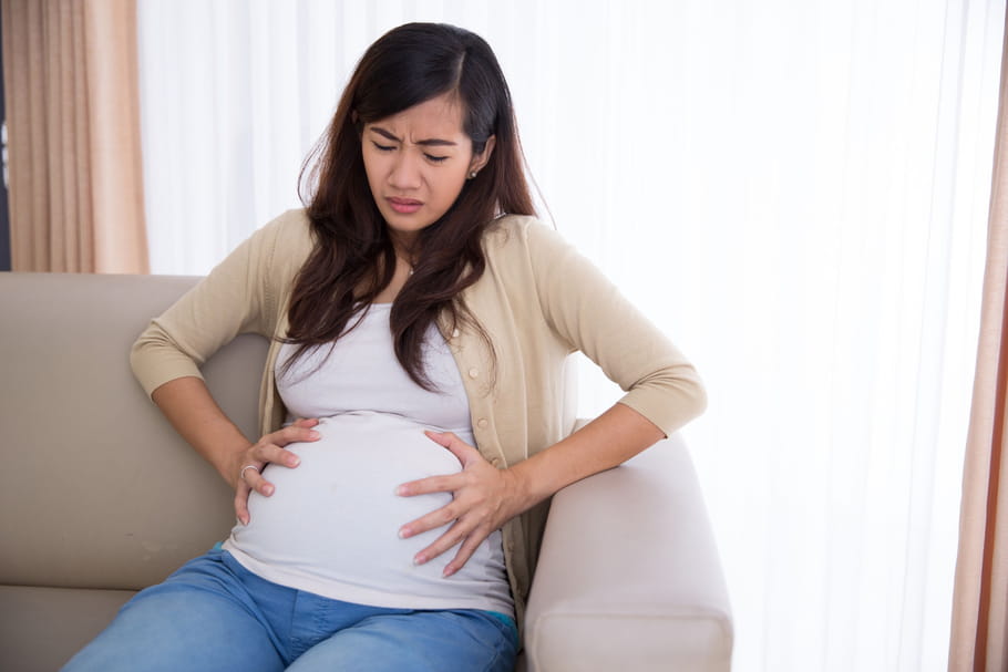 Contractions de grossesse : que signifient-elles et comment les soulager ?