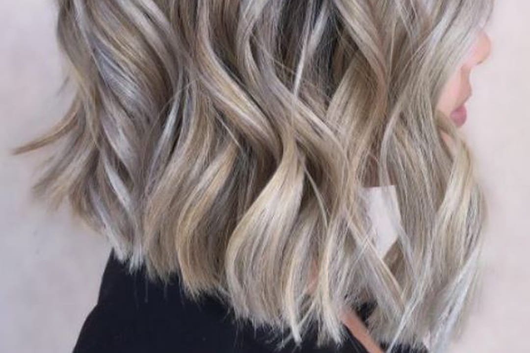 Balayage blond gris