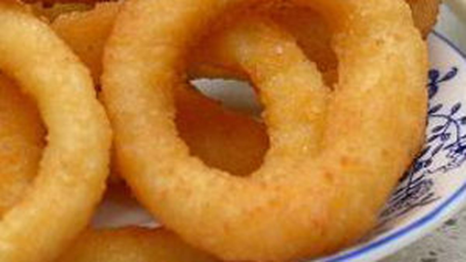 Oignons en beignet (onions rings)