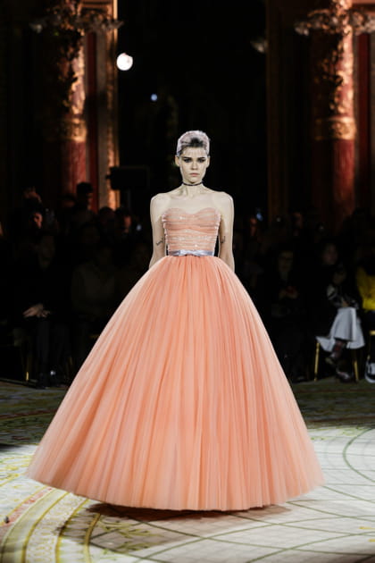 Look 4 du défilé Viktor&Rolf