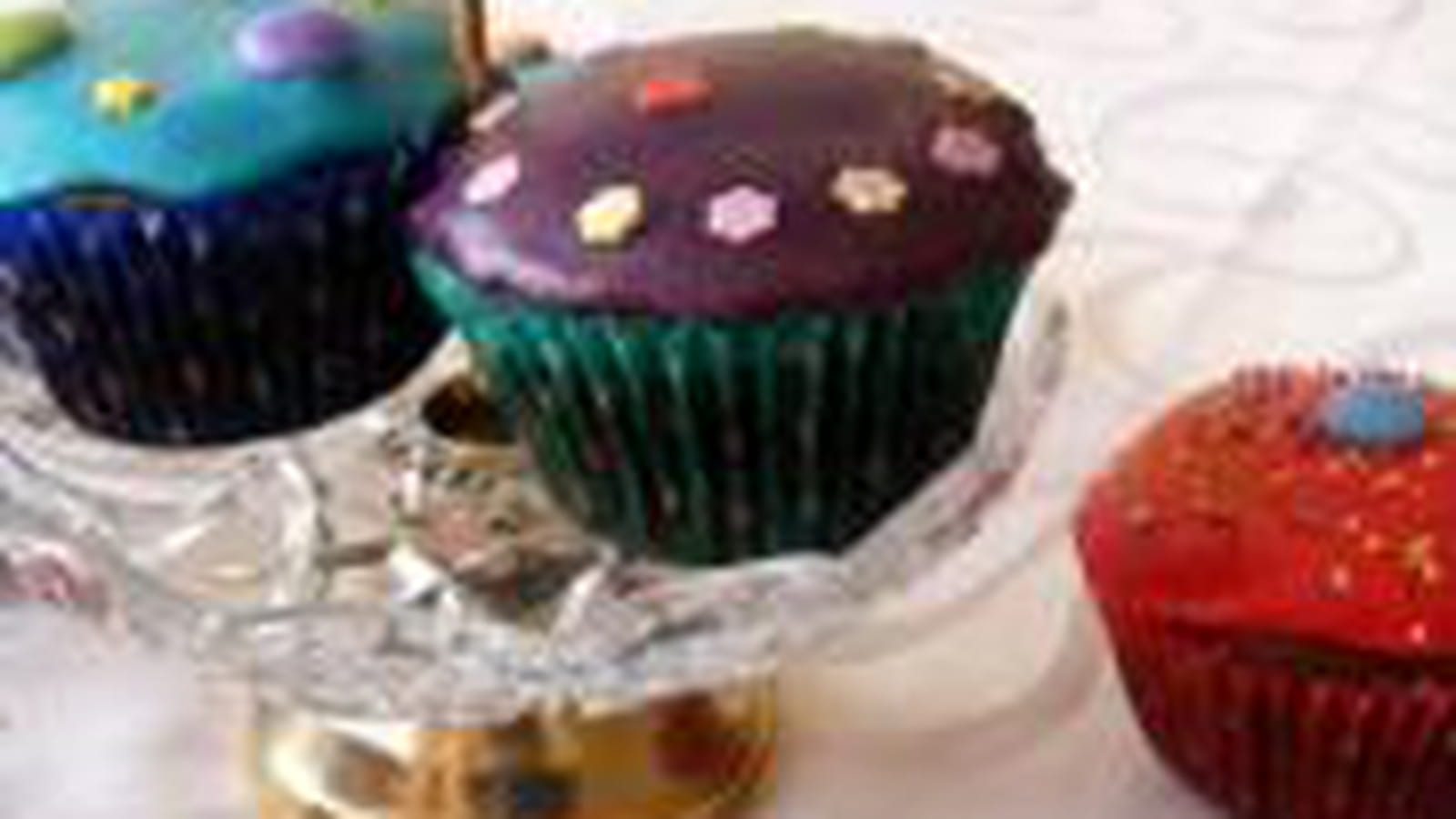 Cupcakes au chocolat très colorés