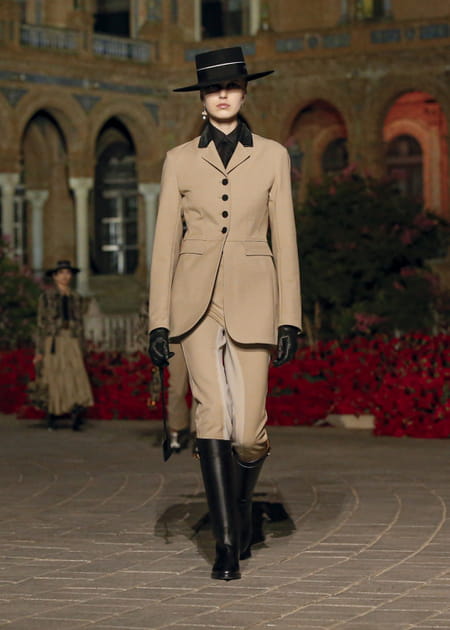 Look 67&nbsp;du d&eacute;fil&eacute; Dior