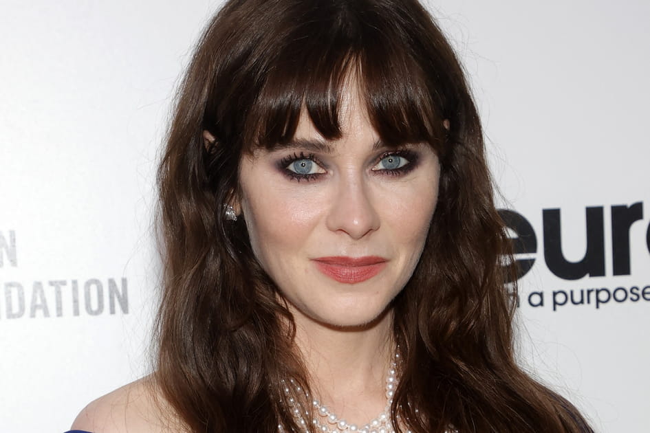 Zooey Deschanel, ensorcelante avec son smoky eyes
