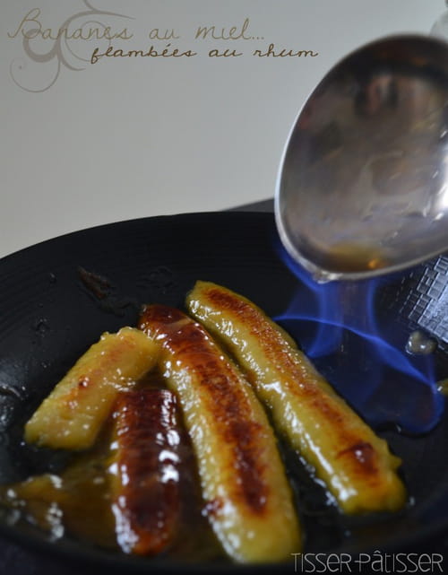 Bananes au miel flambées au rhum