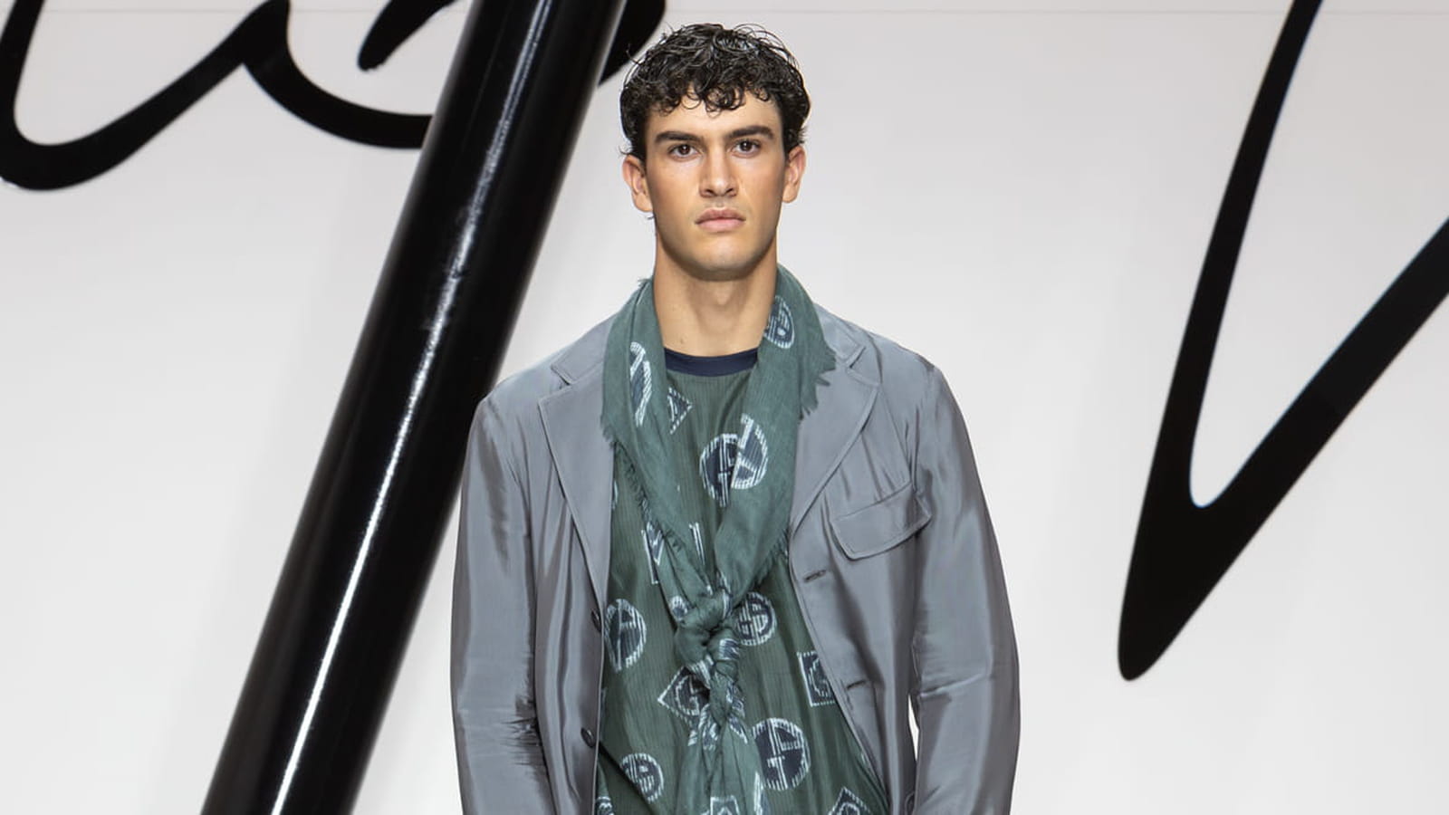 Look 35