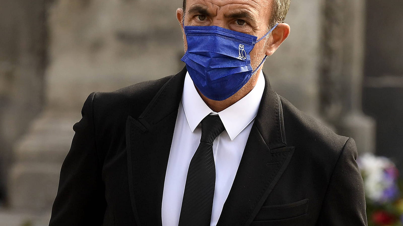 Nikos