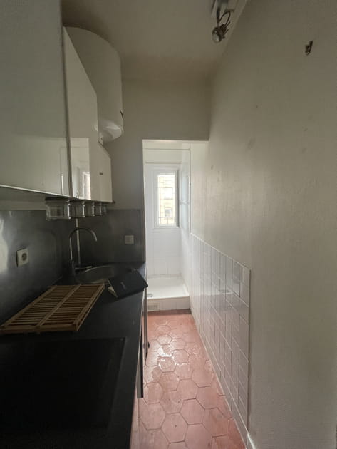 Avant&nbsp;: une cuisine dans le couloir