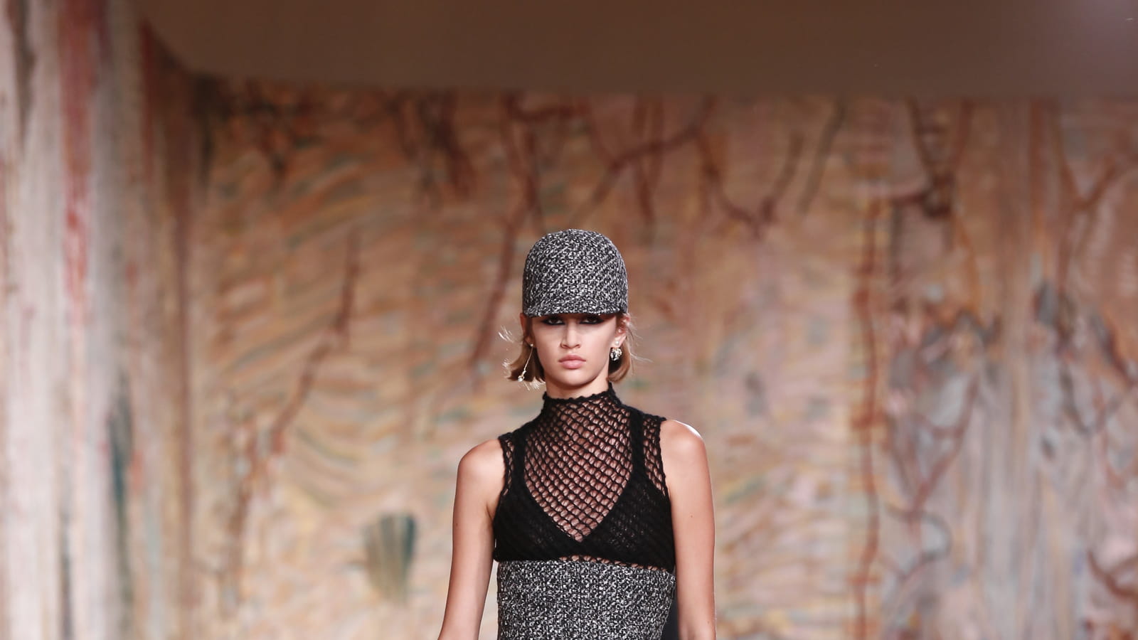 Look 4