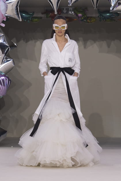 Look 57&nbsp;du d&eacute;fil&eacute; Giambattista Valli